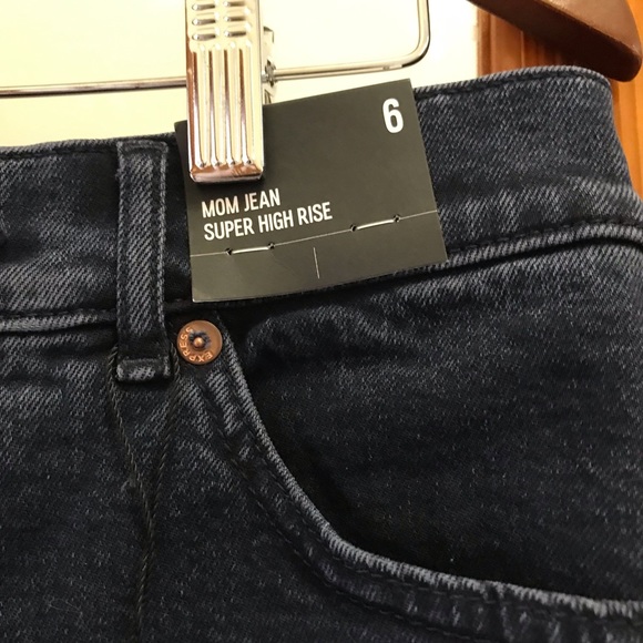 Express Jeans - Picture 3 of 3
